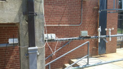 Wake STEM EC 色妞www精品视频 Pi Oracle Weather Station installation