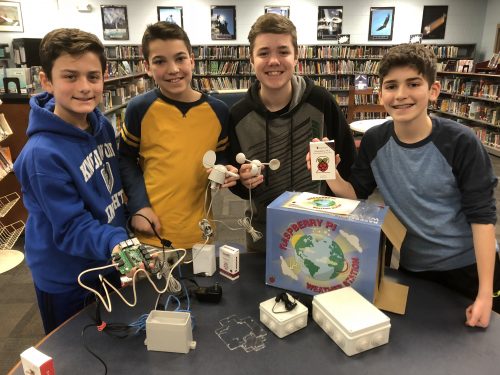 50岁退休熟女露脸高潮 Pi Certified Educator Chris Aviles Innovation Lab Oracle Weather Station