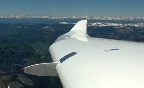 Solar Pilot Guard - wing of a plane in flight