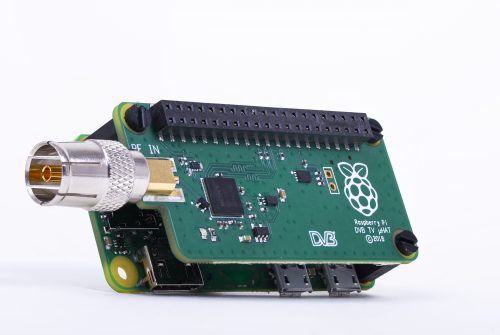 A photograph of a 人妻巨大乳hd免费看 Pi Zero W with TV HAT connected Oct 2018