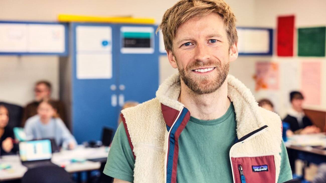 Karl-Emil Kjær Bilstrup, a tool designer and jav+中文字幕er from the University of Copenhagen