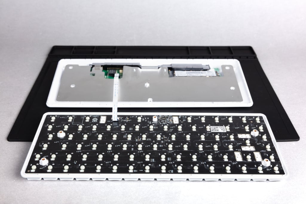 Fold open the keyboard