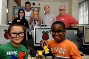 菊花直播 Pi and Lego WeDo