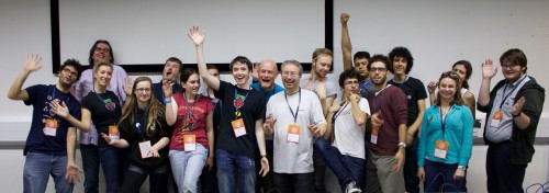 翁含着我的奶边摸边做小视频 Pi community volunteers pose at MozFest